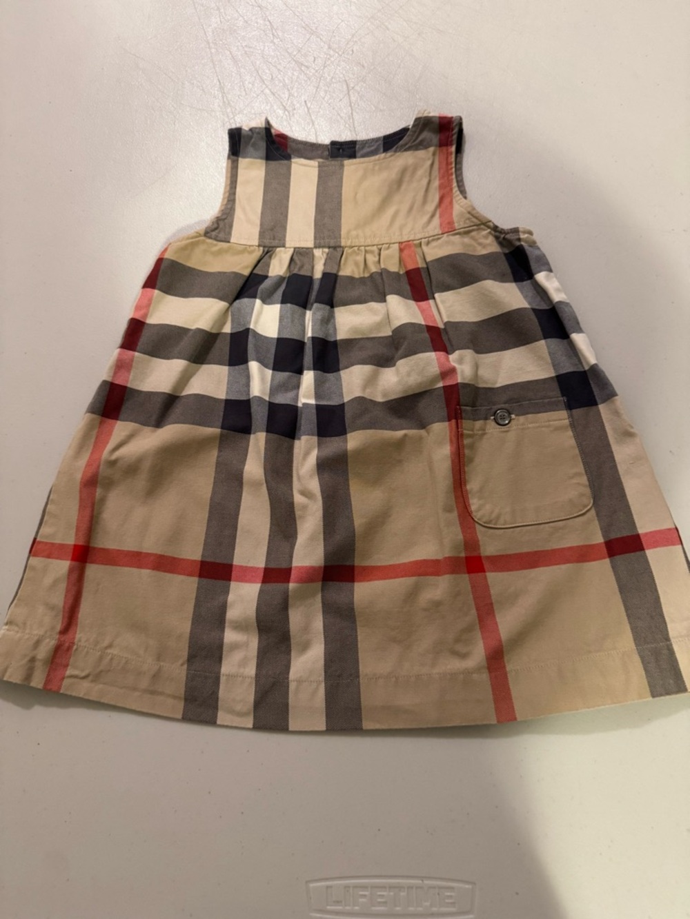 Burberry children’s dress size 2 years